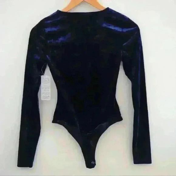 RETROD | Women's Navy Blue Velvet Thong Long Sleeve Bodysuit - Picture 4 of 5